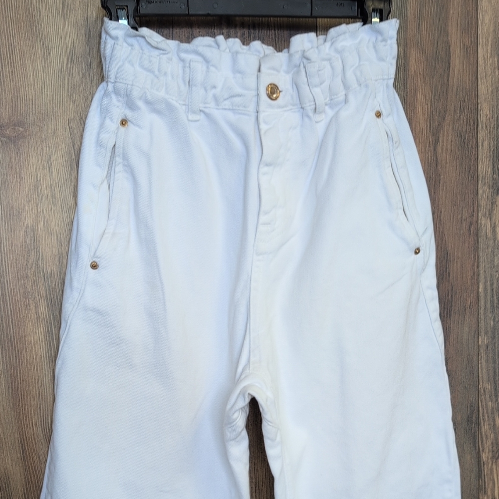 Zara White Stretch Waist High Waisted Jeans 4                               M470 - Picture 2 of 6